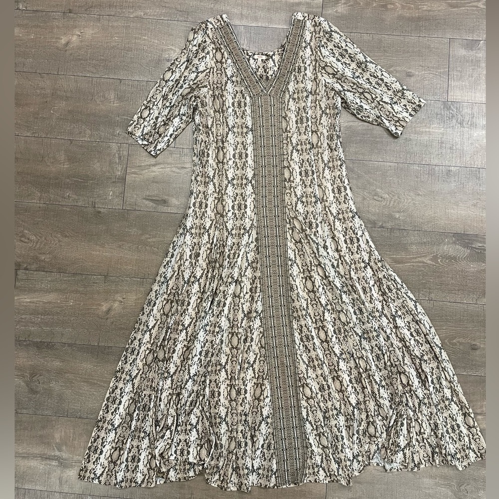 Reba size XL dress